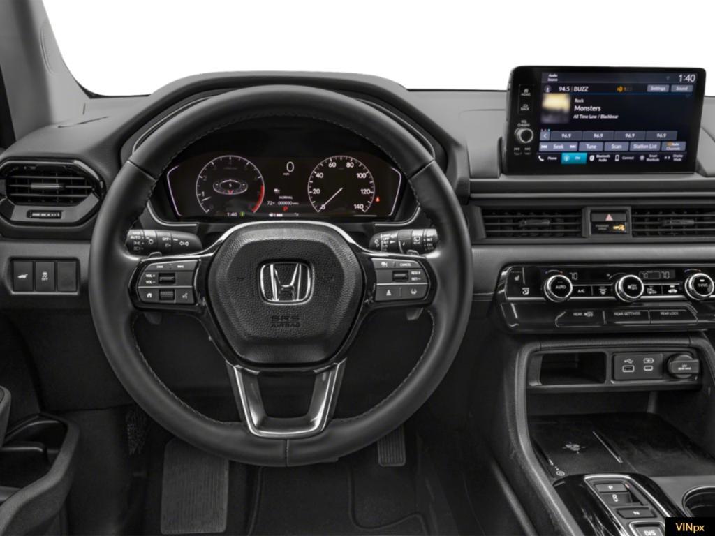 new 2025 Honda Pilot car, priced at $45,450