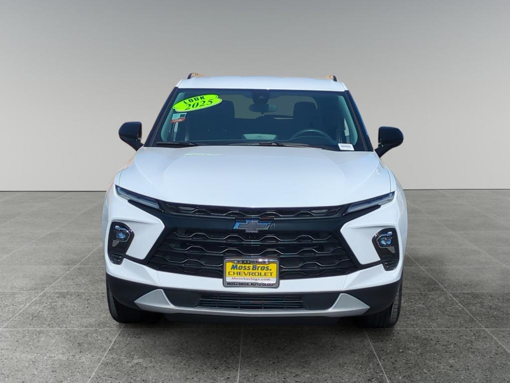 used 2025 Chevrolet Blazer car