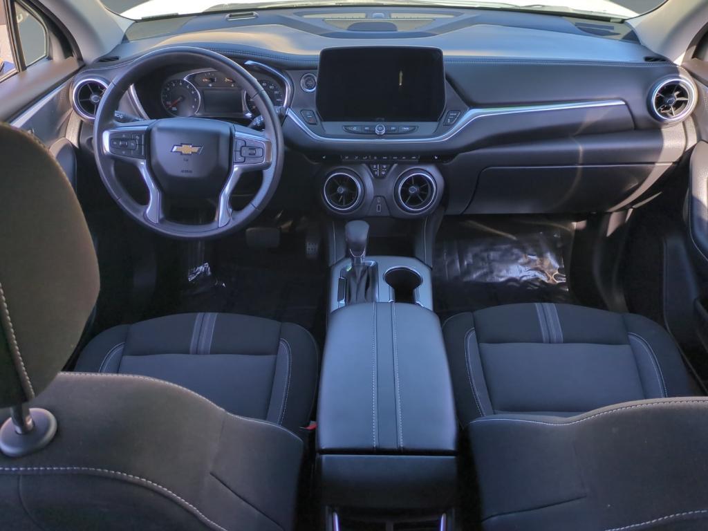 used 2025 Chevrolet Blazer car