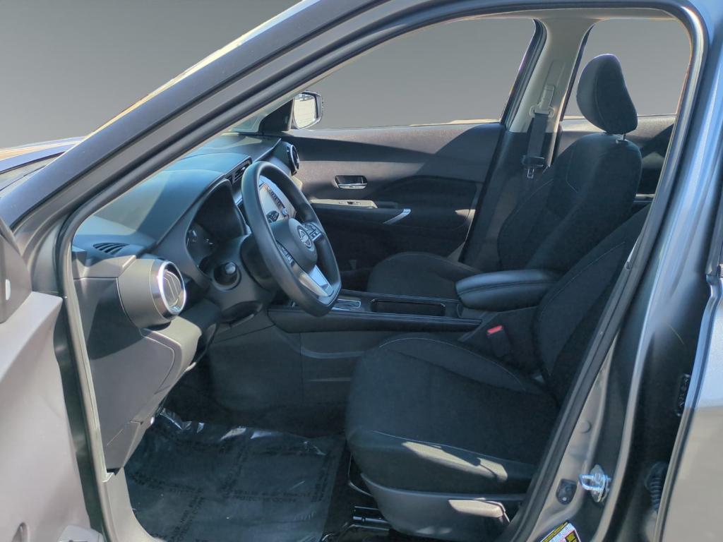 used 2024 Nissan Kicks car
