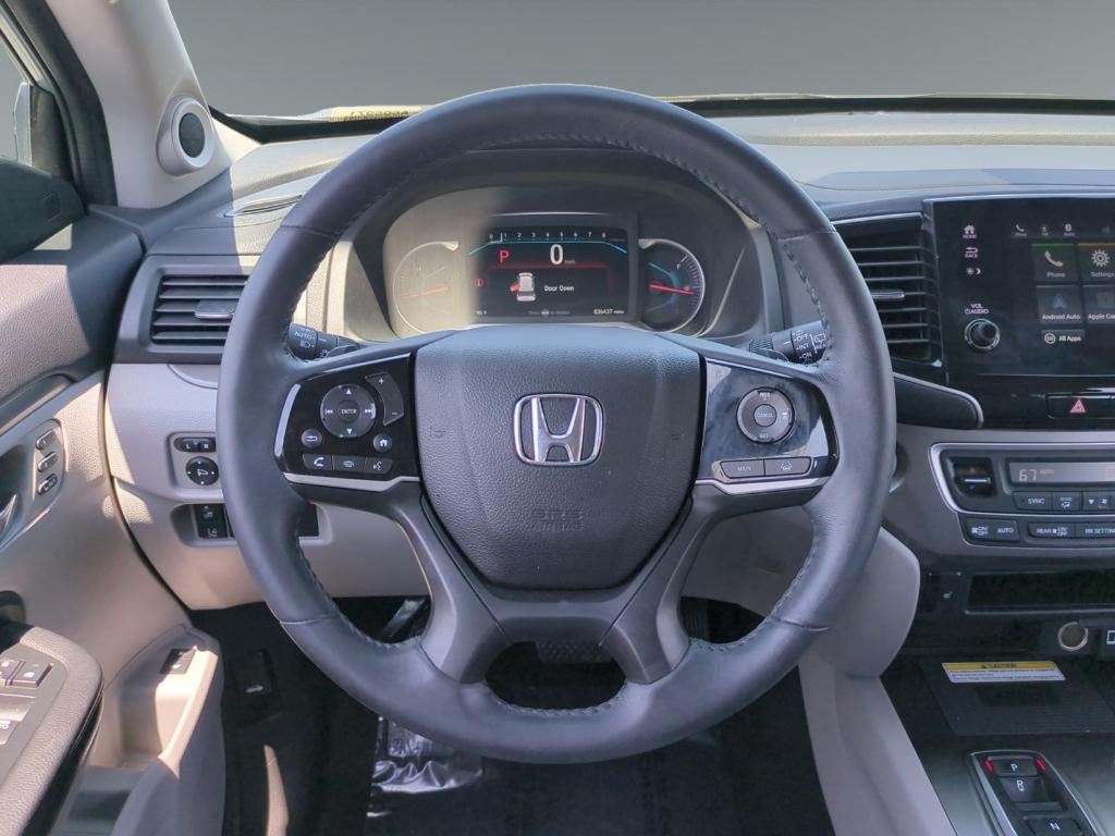 used 2022 Honda Pilot car, priced at $35,826