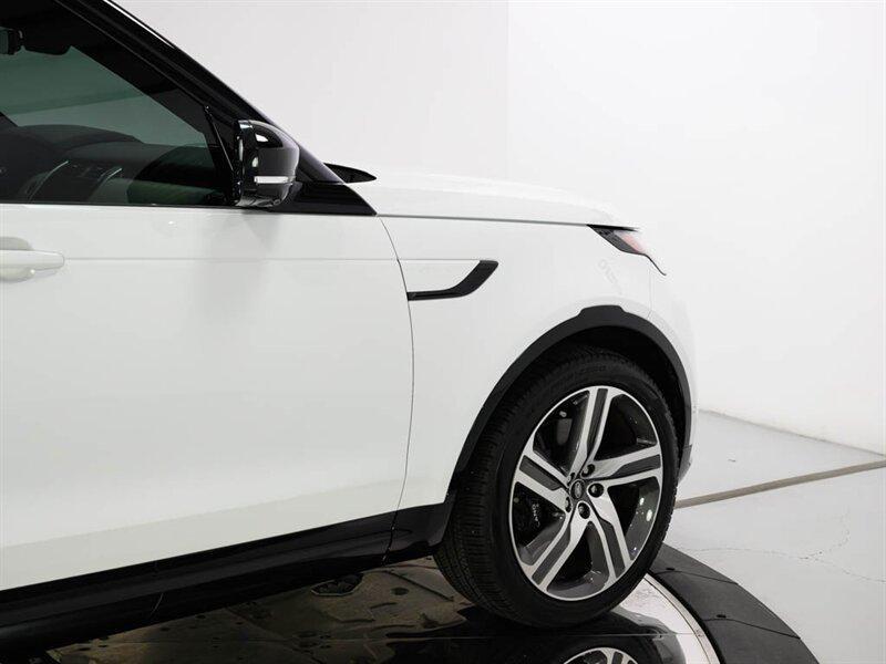 used 2024 Land Rover Discovery car, priced at $61,900