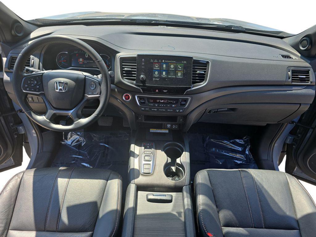 used 2022 Honda Pilot car, priced at $29,100