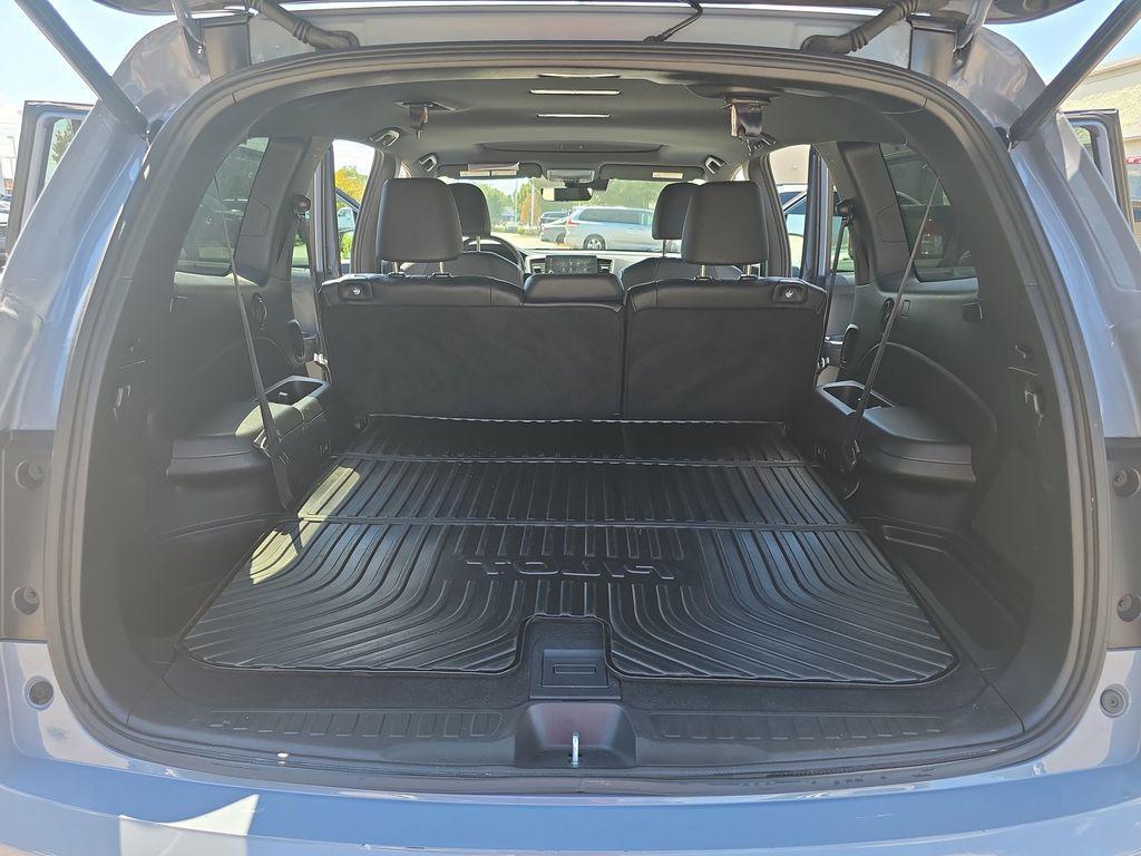 used 2022 Honda Pilot car, priced at $29,100
