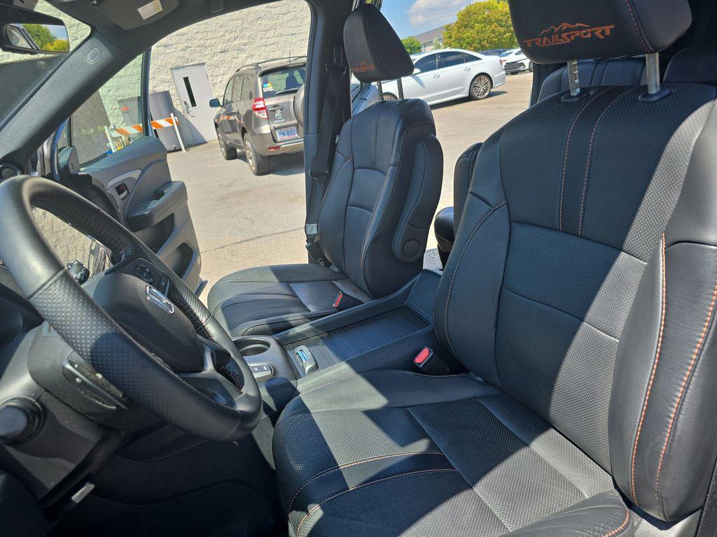 used 2022 Honda Pilot car, priced at $29,100