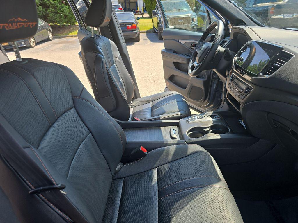 used 2022 Honda Pilot car, priced at $29,100