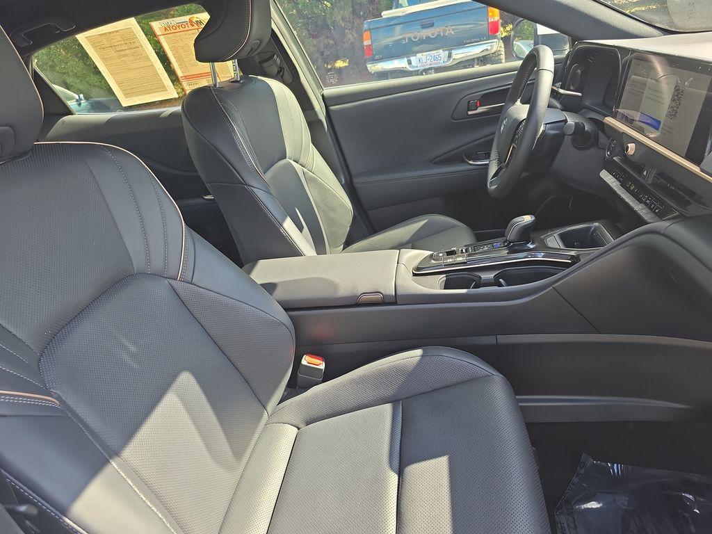 used 2025 Toyota Crown car, priced at $35,905