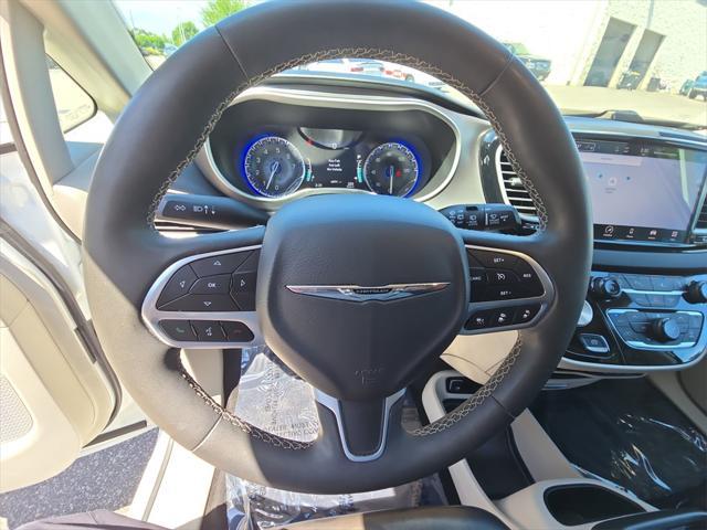 used 2023 Chrysler Pacifica car, priced at $23,525