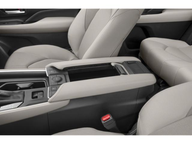 new 2025 Toyota Highlander car