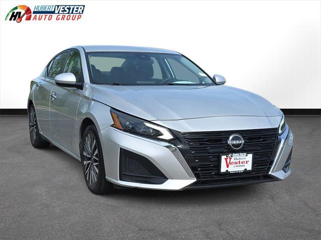 used 2023 Nissan Altima car, priced at $20,905