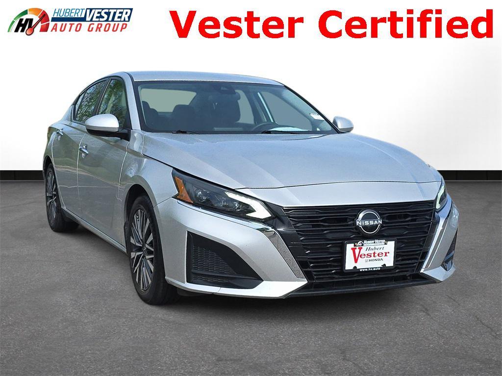 used 2023 Nissan Altima car, priced at $19,499