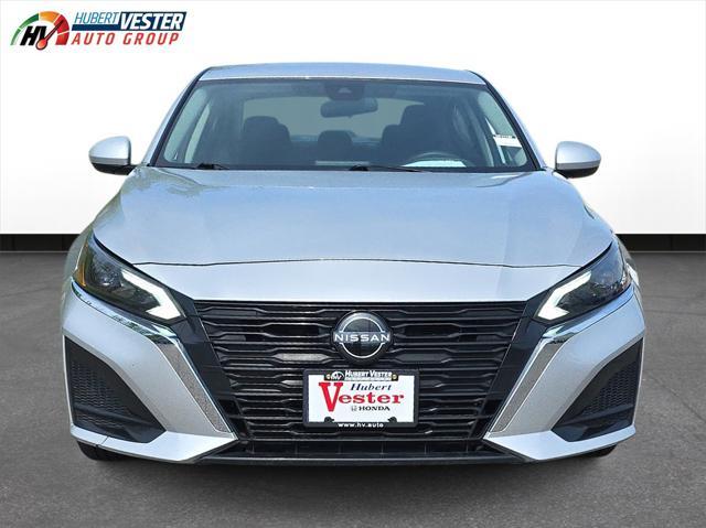 used 2023 Nissan Altima car, priced at $20,905
