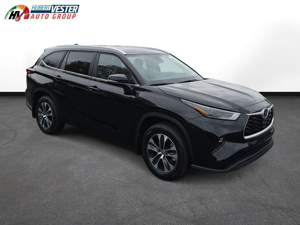 new 2026 Toyota Highlander car, priced at $49,316
