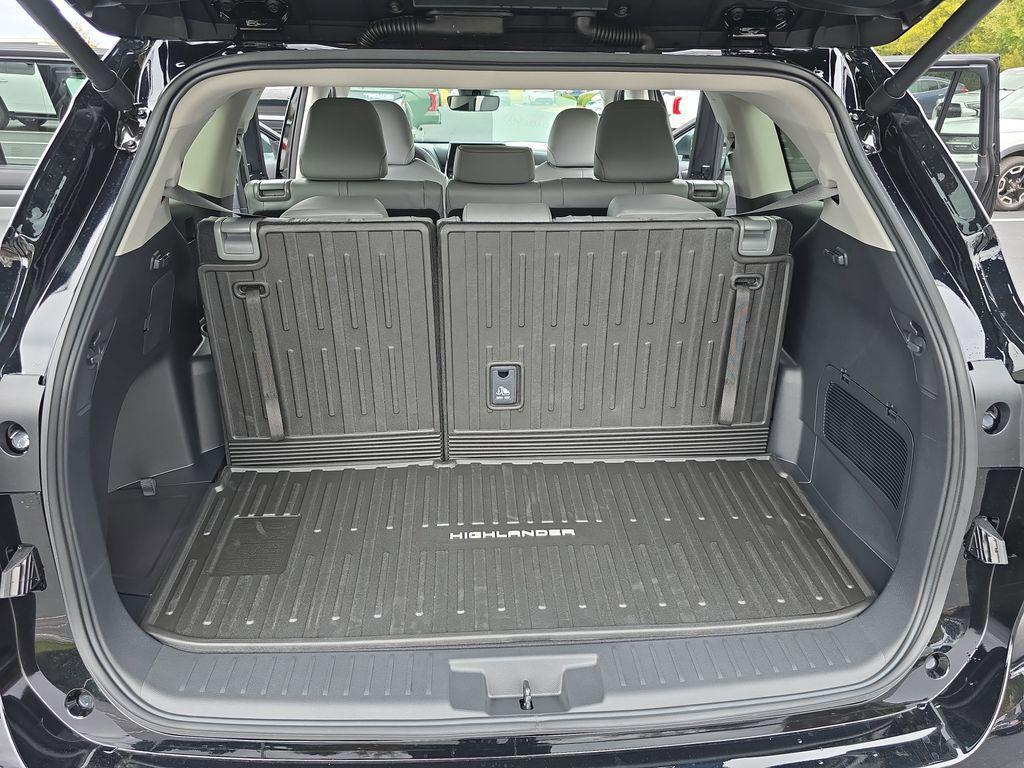 new 2026 Toyota Highlander car, priced at $49,316