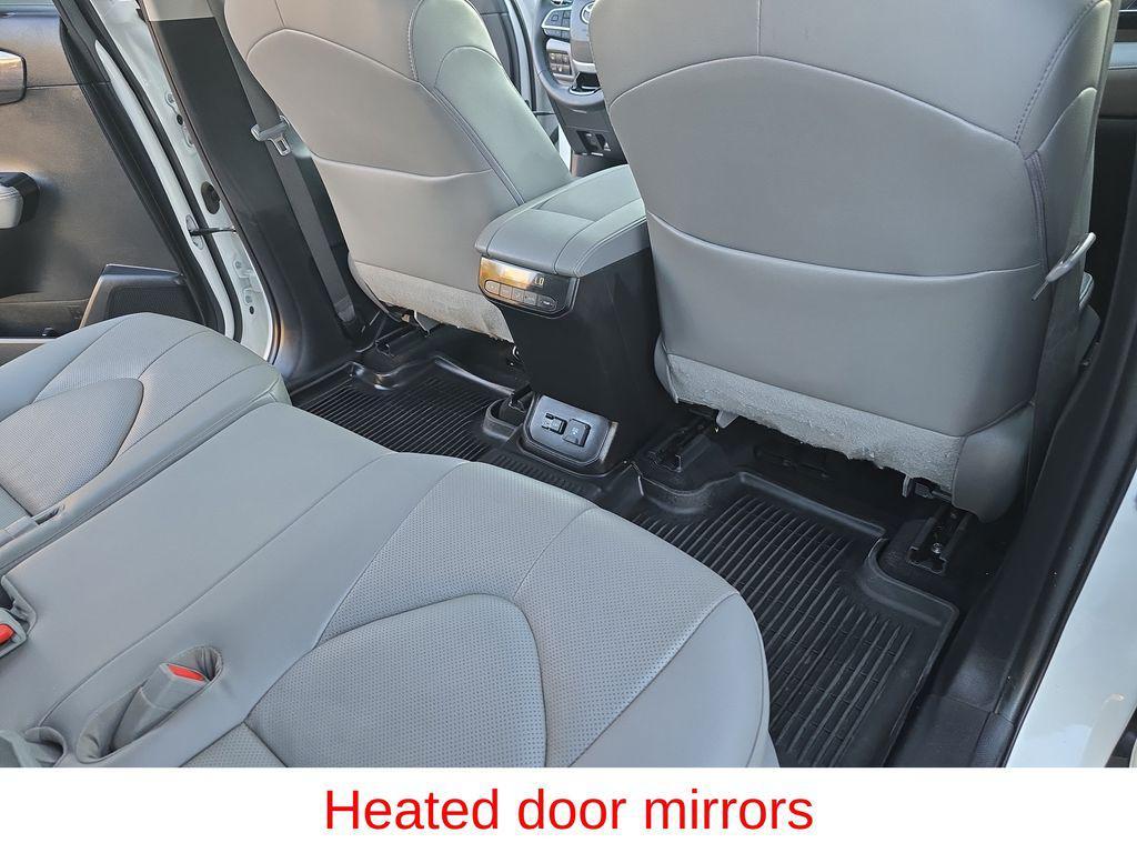 used 2023 Toyota Highlander car, priced at $36,315