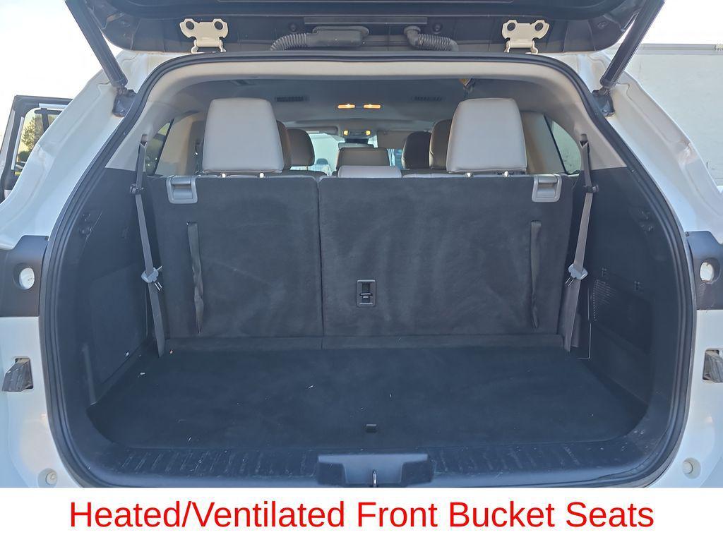 used 2023 Toyota Highlander car, priced at $36,315