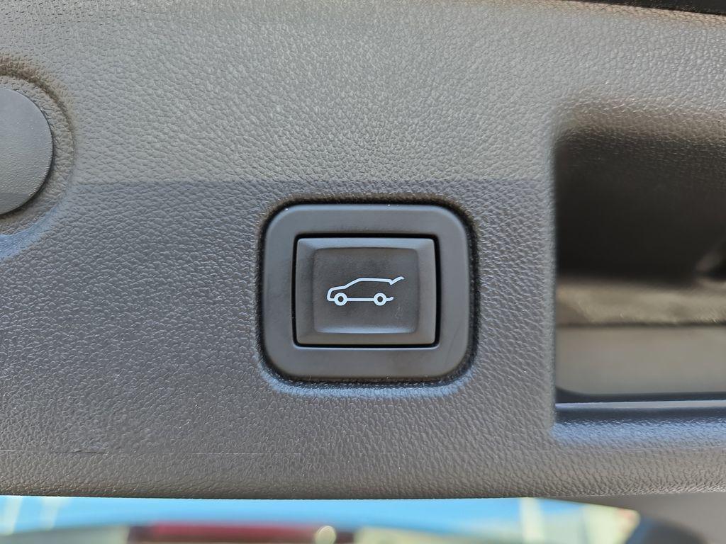 used 2024 Chevrolet Equinox car, priced at $23,902