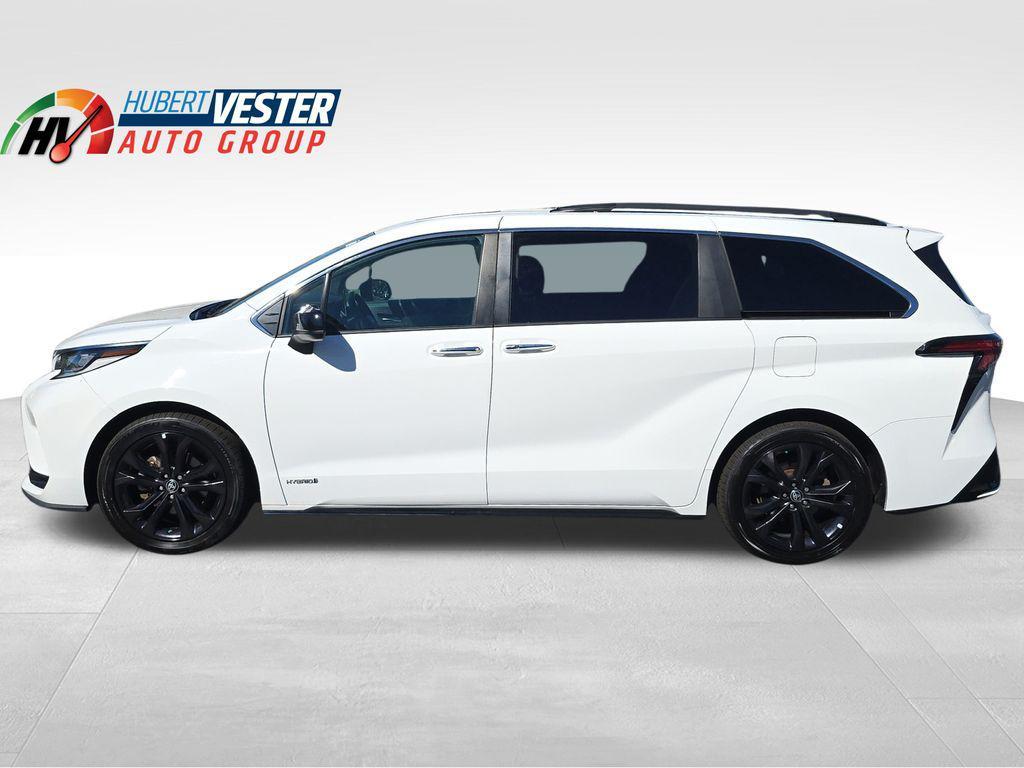 used 2021 Toyota Sienna car, priced at $32,357