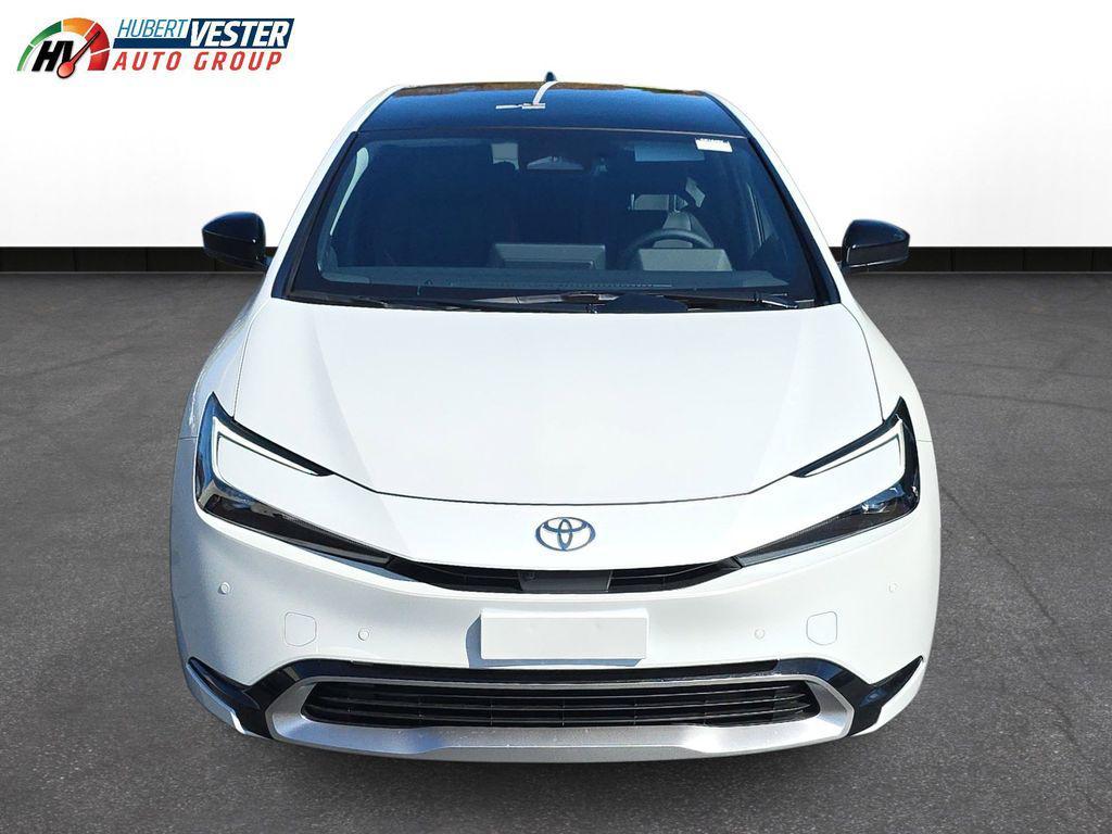 new 2026 Toyota Prius Plug-In Hybrid car, priced at $45,276