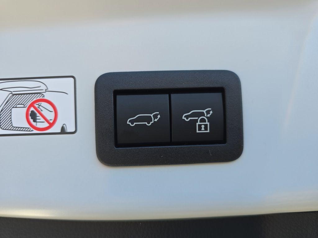 new 2026 Toyota Prius Plug-In Hybrid car, priced at $45,276