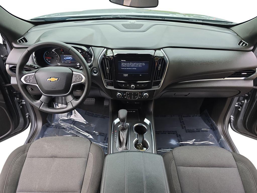 used 2024 Chevrolet Traverse car, priced at $31,477