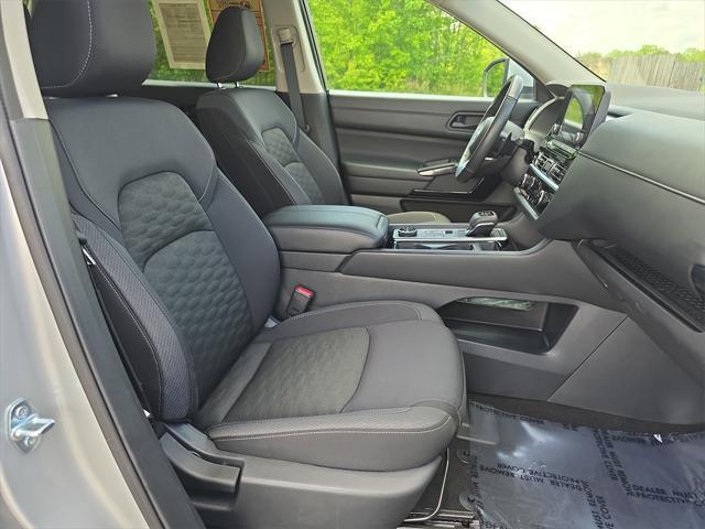 used 2024 Nissan Pathfinder car, priced at $33,791