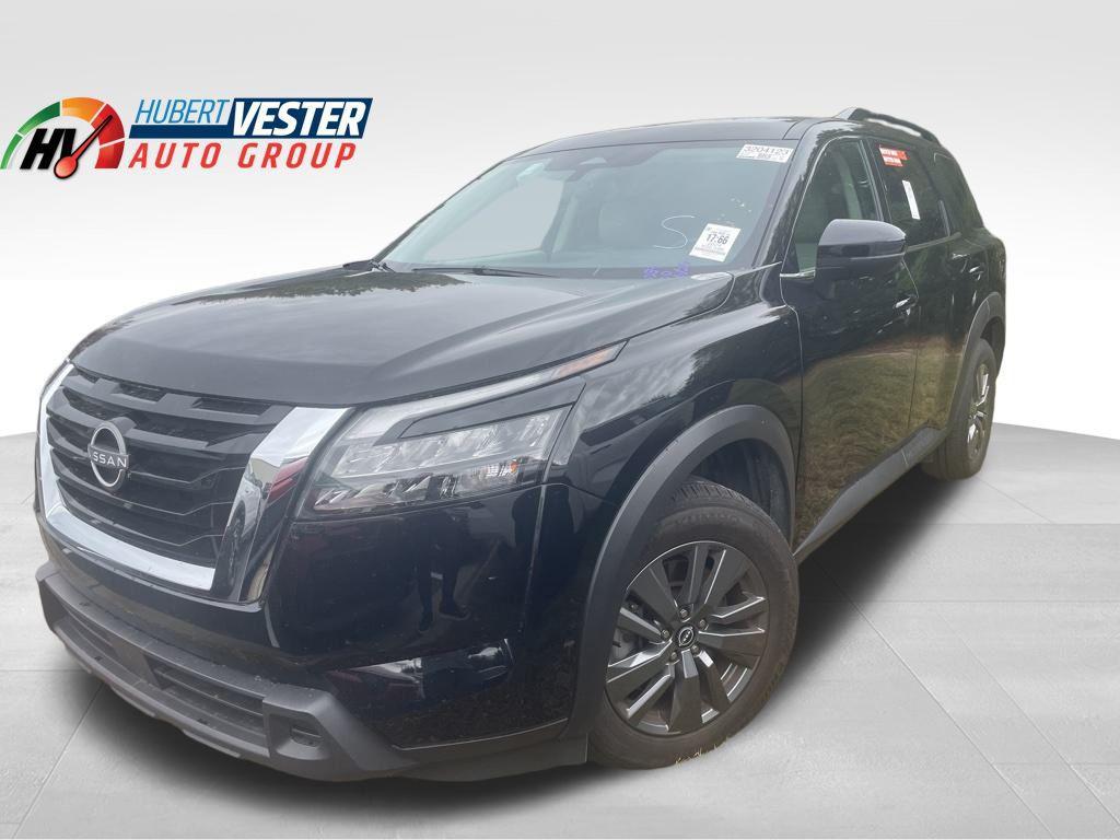 used 2024 Nissan Pathfinder car, priced at $30,977