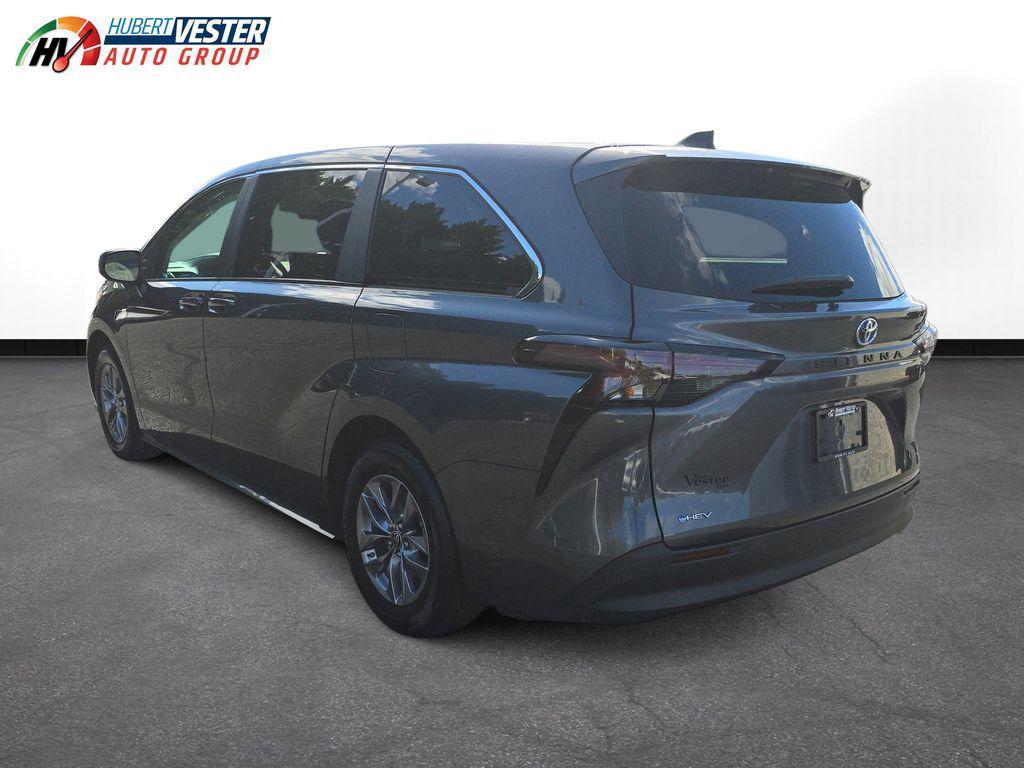 used 2025 Toyota Sienna car, priced at $41,064