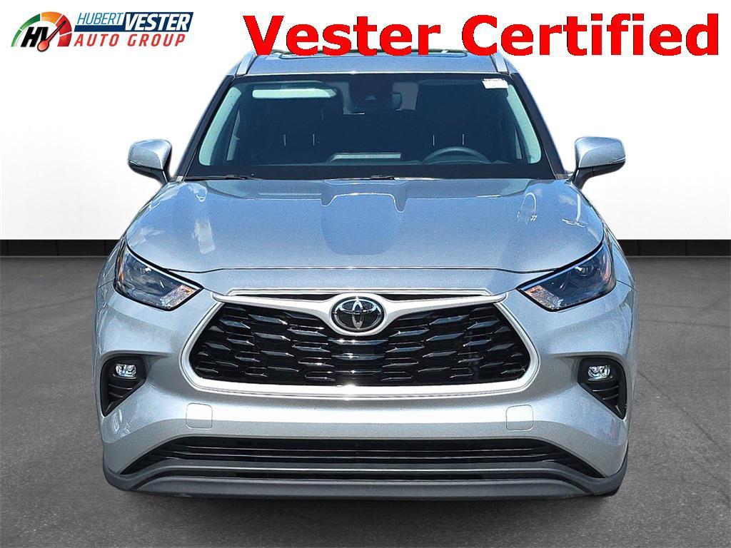 used 2023 Toyota Highlander car, priced at $36,338