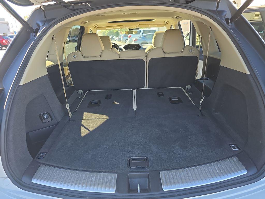 used 2018 Acura MDX car, priced at $20,184