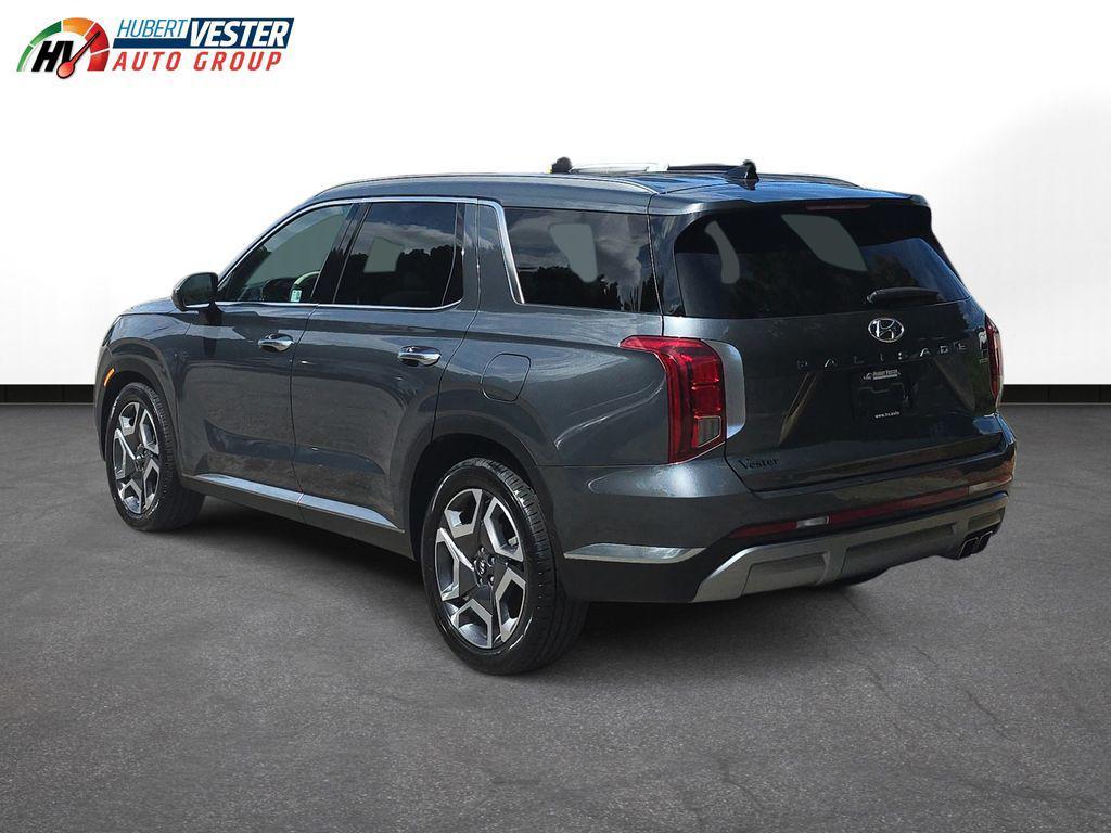 used 2024 Hyundai Palisade car, priced at $34,788