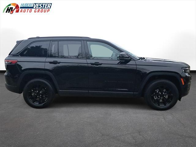 used 2024 Jeep Grand Cherokee car, priced at $35,656