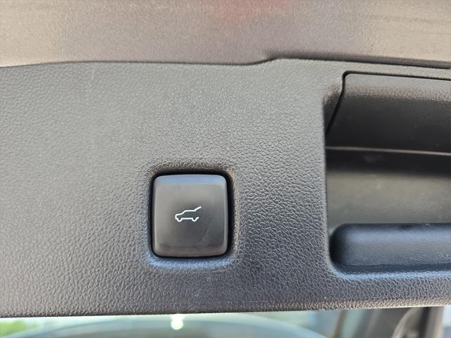 used 2022 Ford Escape car, priced at $21,109