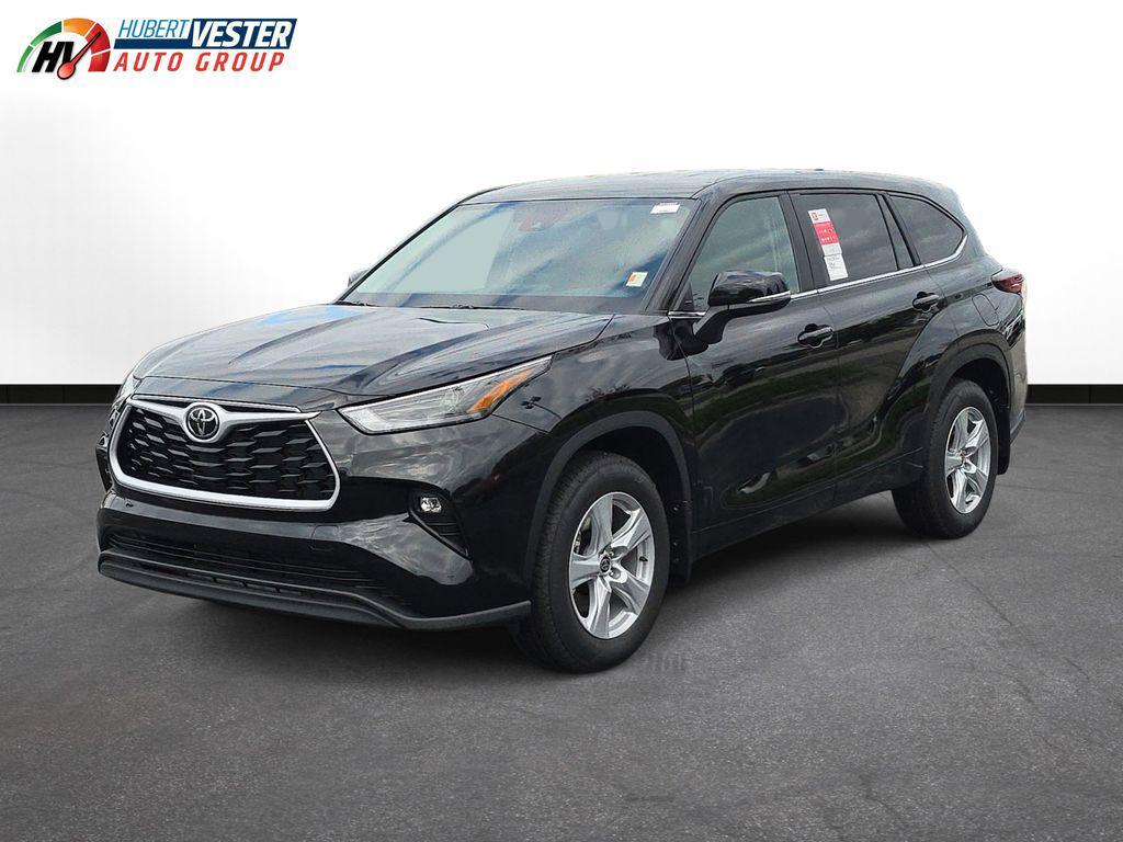 new 2025 Toyota Highlander car, priced at $43,535