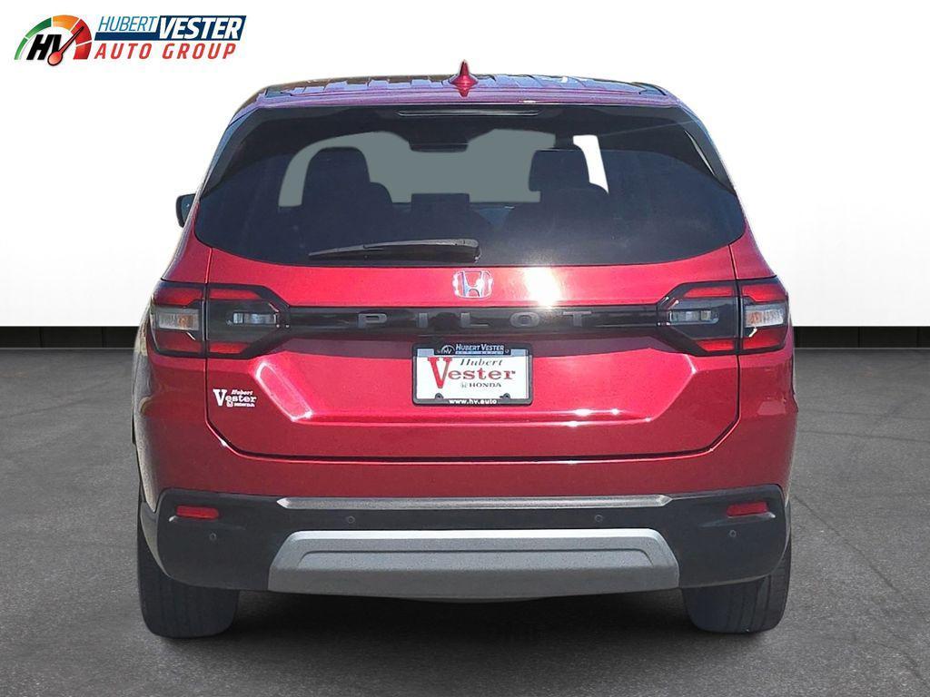 used 2024 Honda Pilot car, priced at $33,846