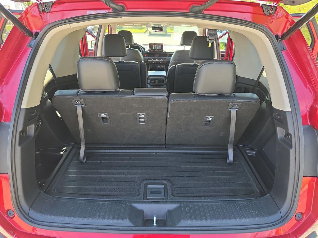 used 2024 Honda Pilot car, priced at $33,846