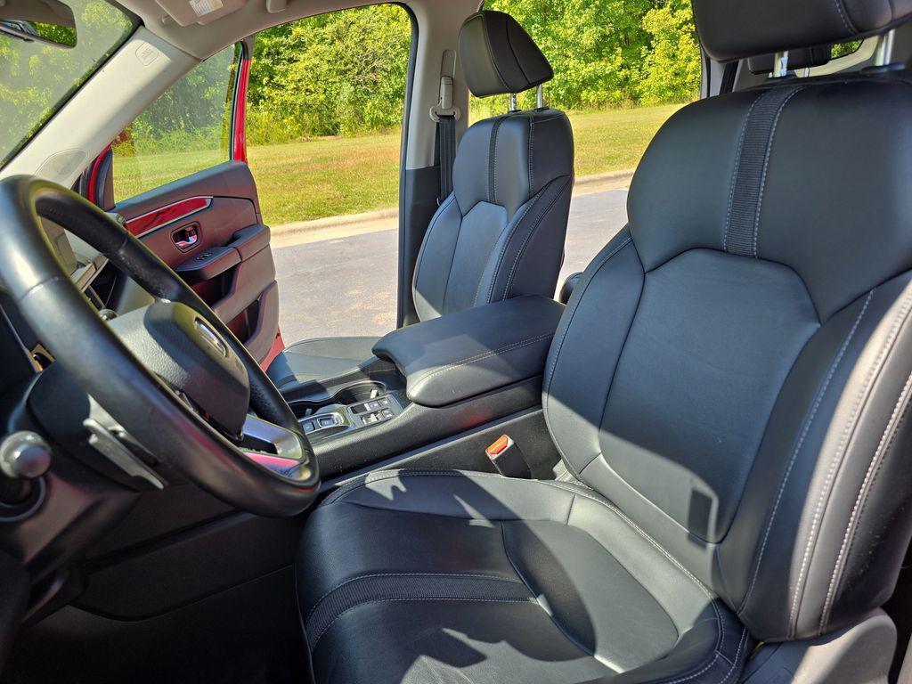 used 2024 Honda Pilot car, priced at $33,846