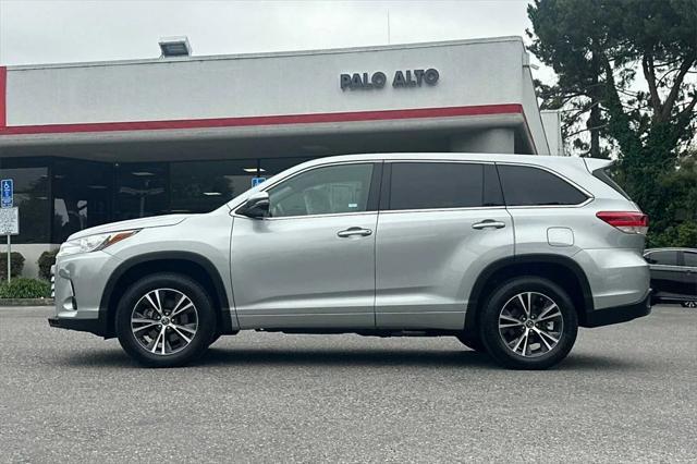 used 2018 Toyota Highlander car, priced at $25,399