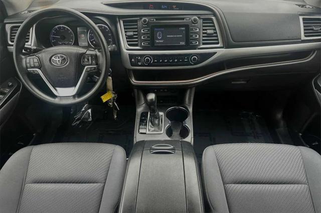 used 2018 Toyota Highlander car, priced at $25,399