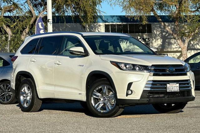 used 2019 Toyota Highlander Hybrid car, priced at $38,999