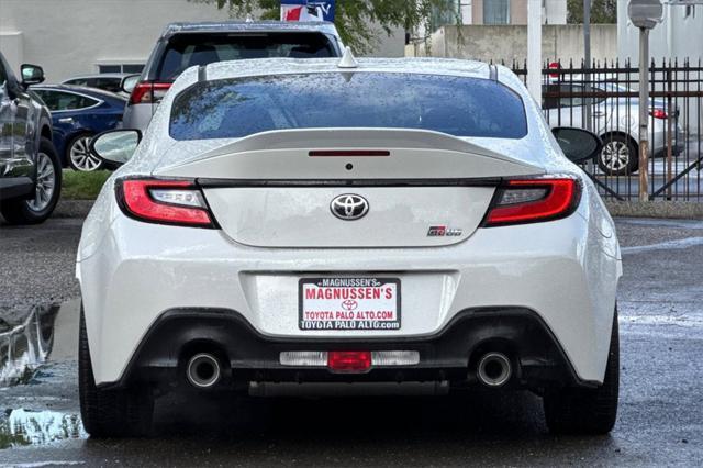 used 2024 Toyota GR86 car, priced at $31,999