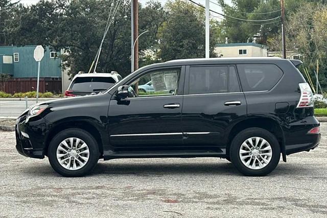 used 2019 Lexus GX 460 car, priced at $34,199