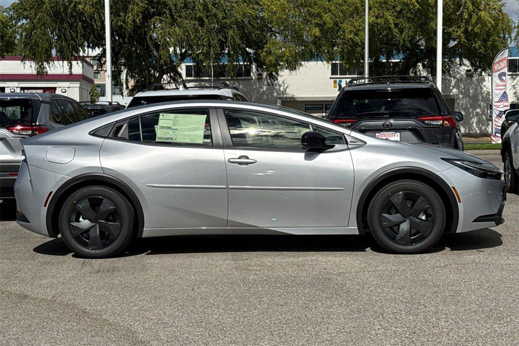 new 2026 Toyota Prius Plug-In Hybrid car, priced at $34,828