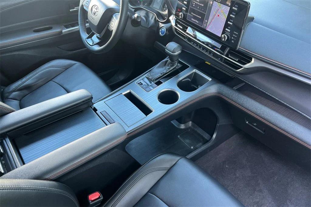 used 2022 Toyota Sienna car, priced at $40,999
