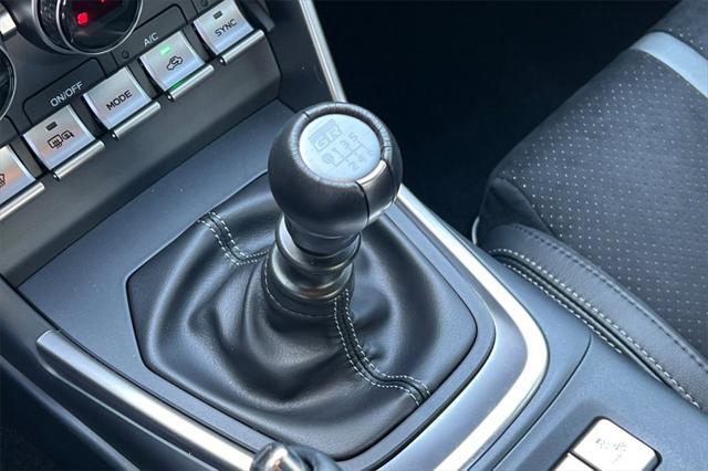 new 2025 Toyota GR86 car, priced at $33,079
