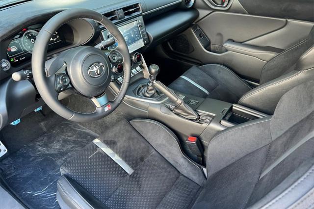 new 2025 Toyota GR86 car, priced at $33,079