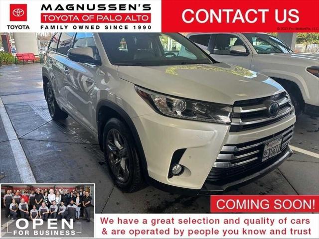 used 2018 Toyota Highlander Hybrid car, priced at $30,999