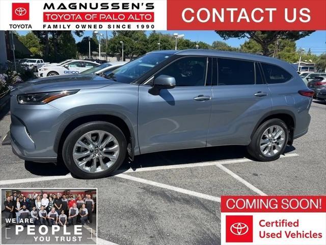 used 2020 Toyota Highlander car, priced at $32,999
