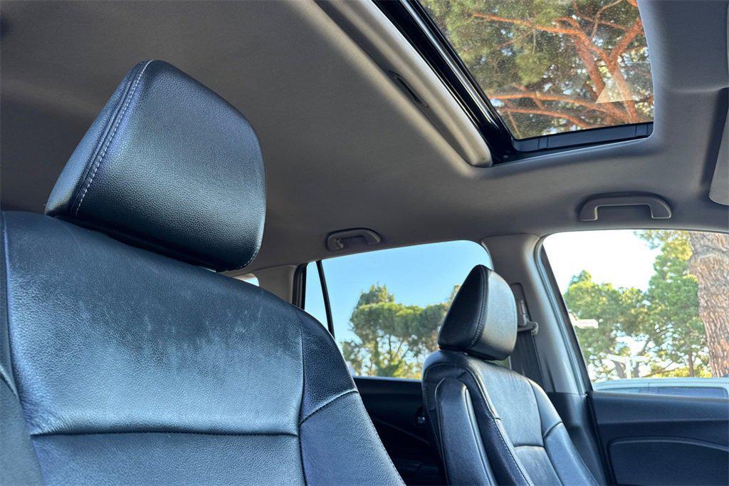 used 2016 Honda Pilot car, priced at $14,799