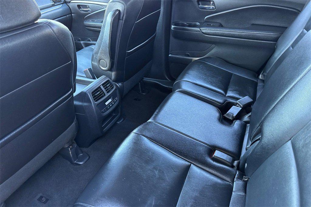 used 2016 Honda Pilot car, priced at $14,799